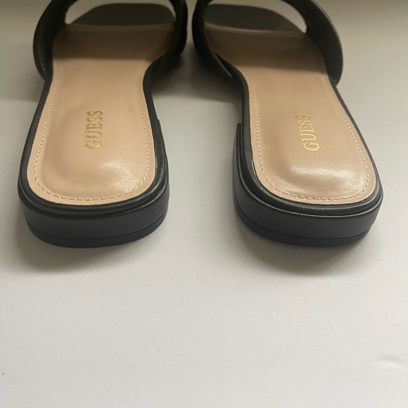 New in box- Guess Black Quilted Mules with Gold Accent - Picture 5 of 9